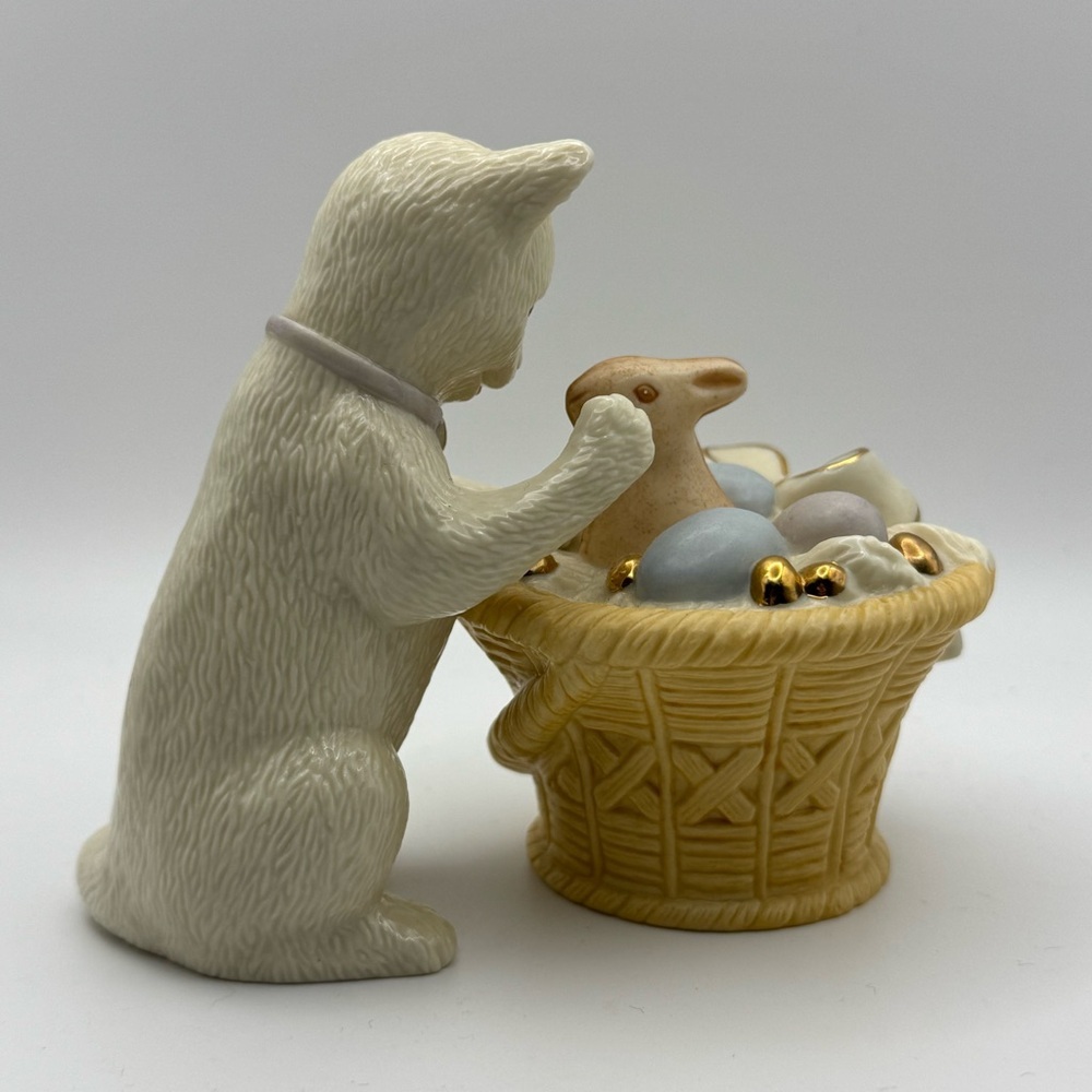❌ sold ❌Sweet Wonder” 24 Kt Gold Accents- Cat Easter Bunny & Eggs In Basket - Picture 2 of 7